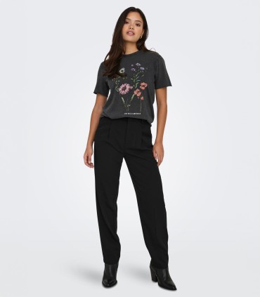 ONLY naisten T-paita 15215721*01 (1)